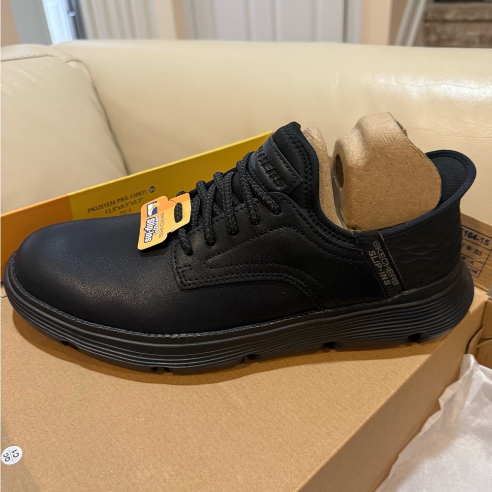 Skechers Men's Black Sneakers